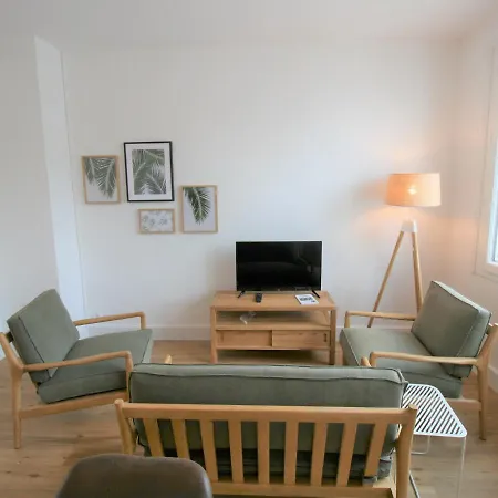 Ferienhaus Maison Renovee 200m Du Centre Et 350m - Cour Fermee, 2 Chambres, Equipe - Fr-1-22-322 La Tranche-sur-Mer