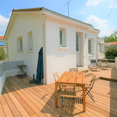 Maison La Tranche-sur-mer, 3 Pièces, 4 Personnes - Fr-1-22-322 Hébergement de vacances